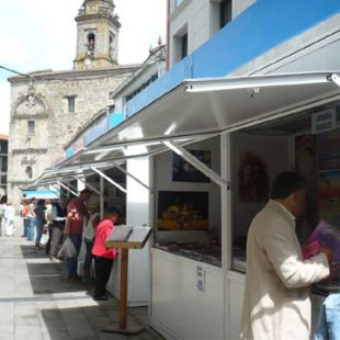 Melide acolleu esta fin de semana a II Feira do Libro no Camiño