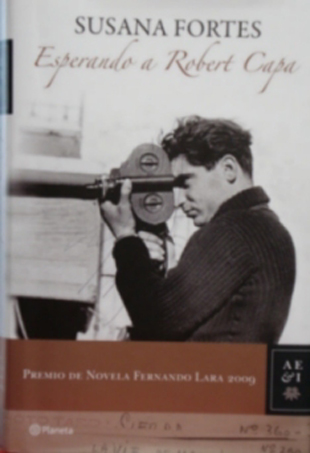 Portada do libro de Susana Fortes "Esperando a Robert Capa"