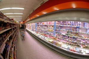 Non todo o mundo pode encher o carriño do supermercado / Imaxe: FAO