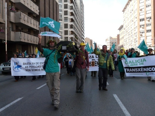 Marcha contra os transxénicos